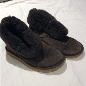Short Brown Uggs